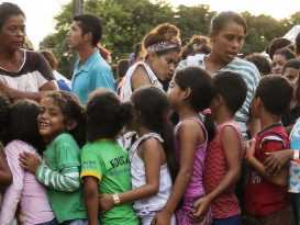 Venezuelan refugees receive temporary shelter in Boa Vista, Brazil - Marcelo Camargo/ABr